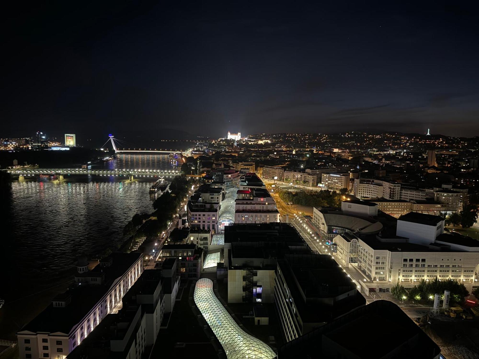 Apartmán New Eurovea Tower *